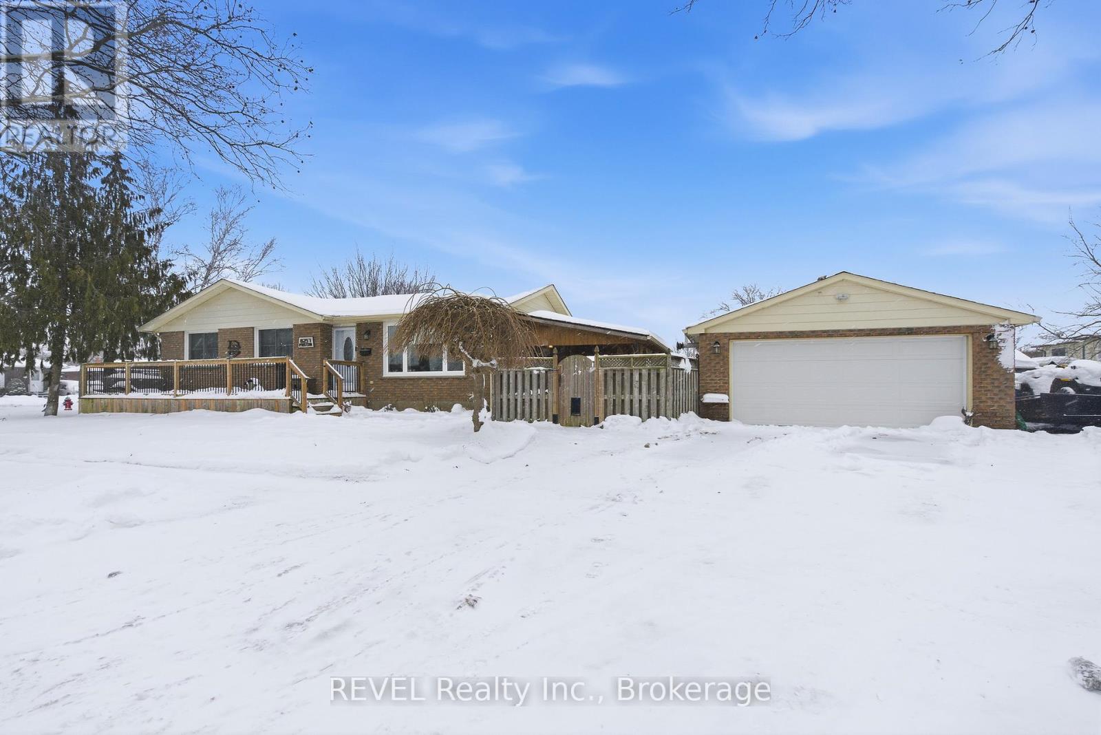 8257 Post Road, Niagara Falls, Ontario  L2H 2E5 - Photo 10 - X12728384