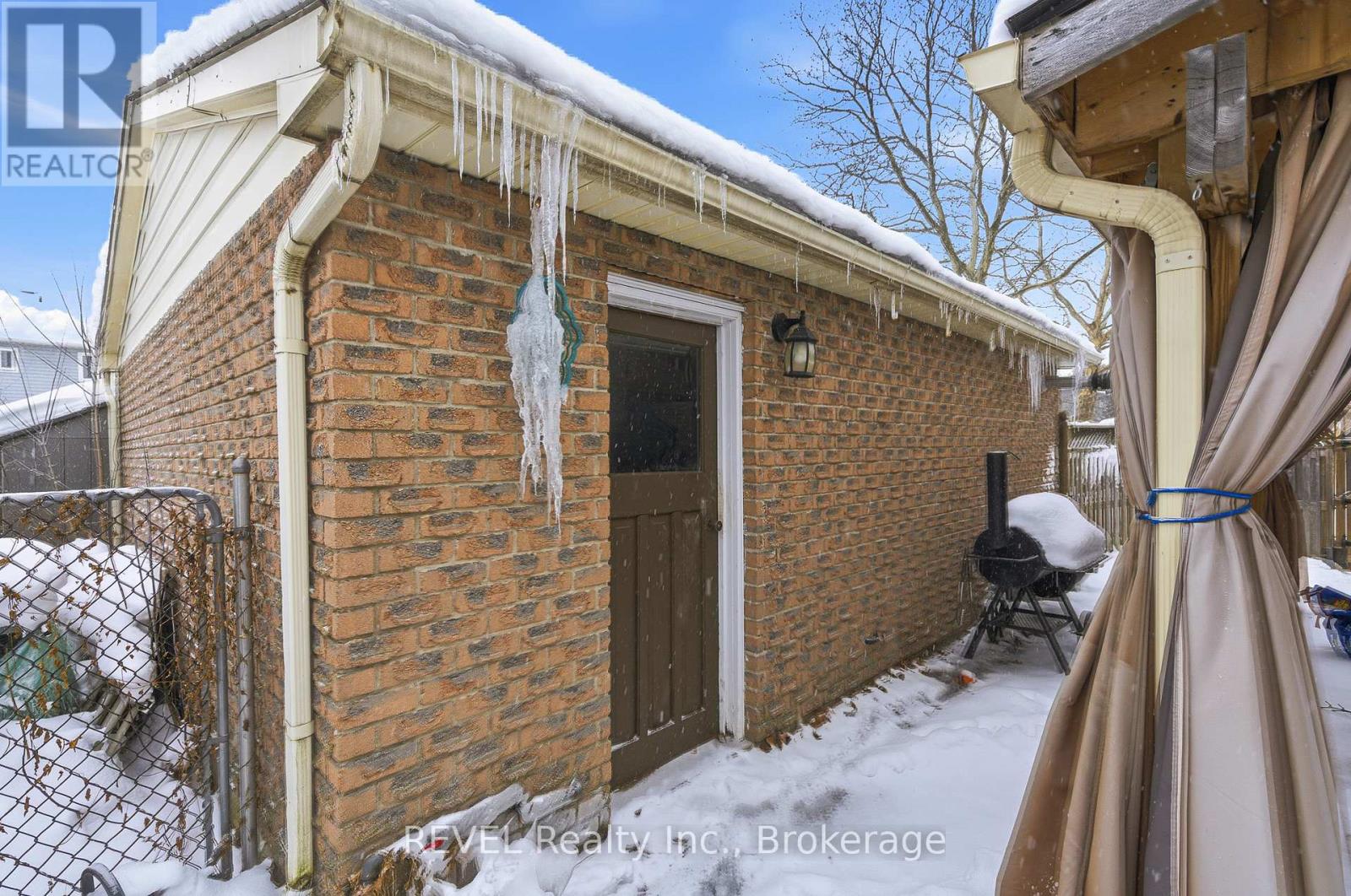8257 Post Road, Niagara Falls, Ontario  L2H 2E5 - Photo 13 - X12728384