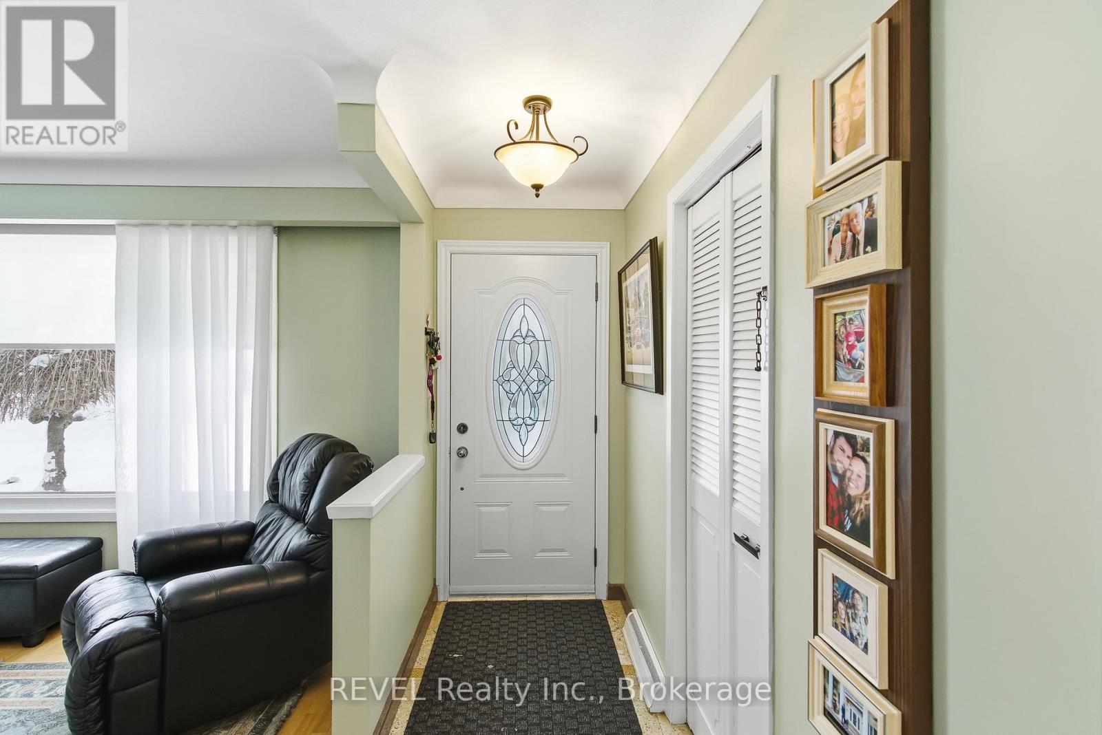 8257 Post Road, Niagara Falls, Ontario  L2H 2E5 - Photo 22 - X12728384