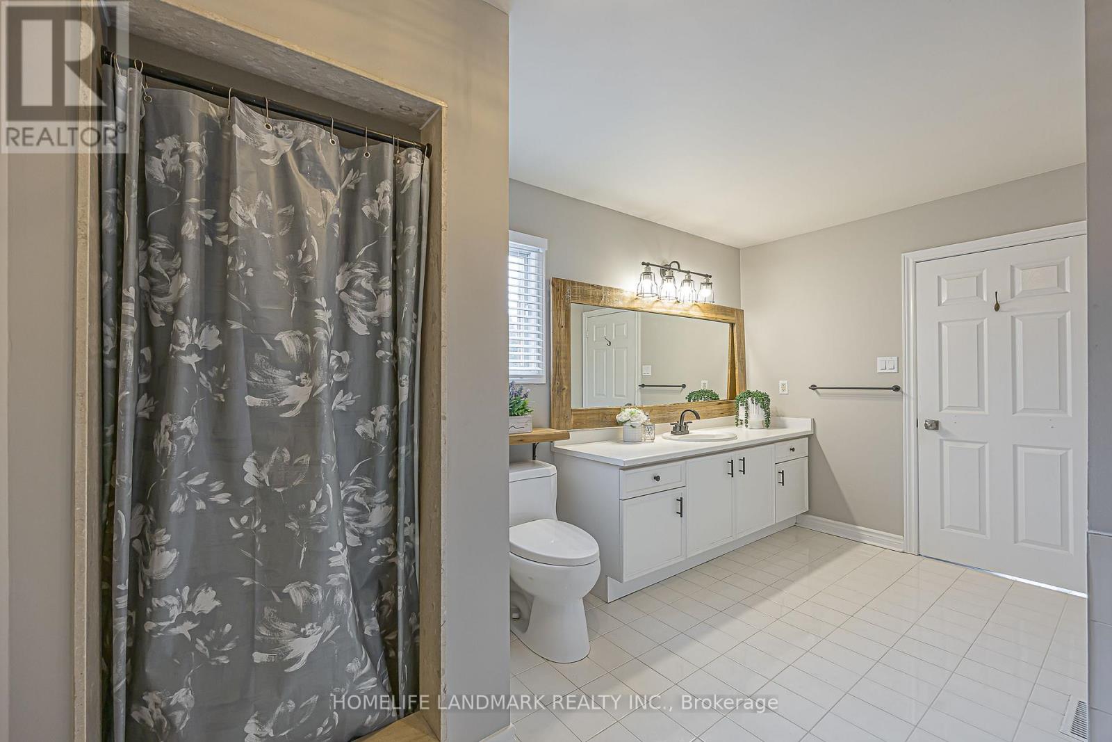 246 Jelley Avenue, Newmarket, Ontario  L3X 1S6 - Photo 32 - N12809804