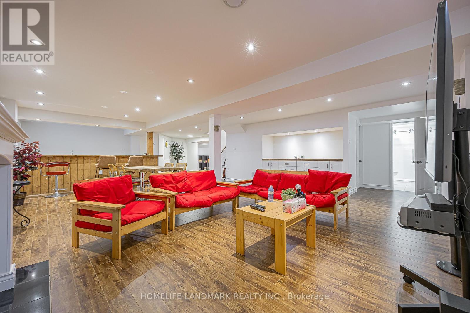 246 Jelley Avenue, Newmarket, Ontario  L3X 1S6 - Photo 46 - N12809804