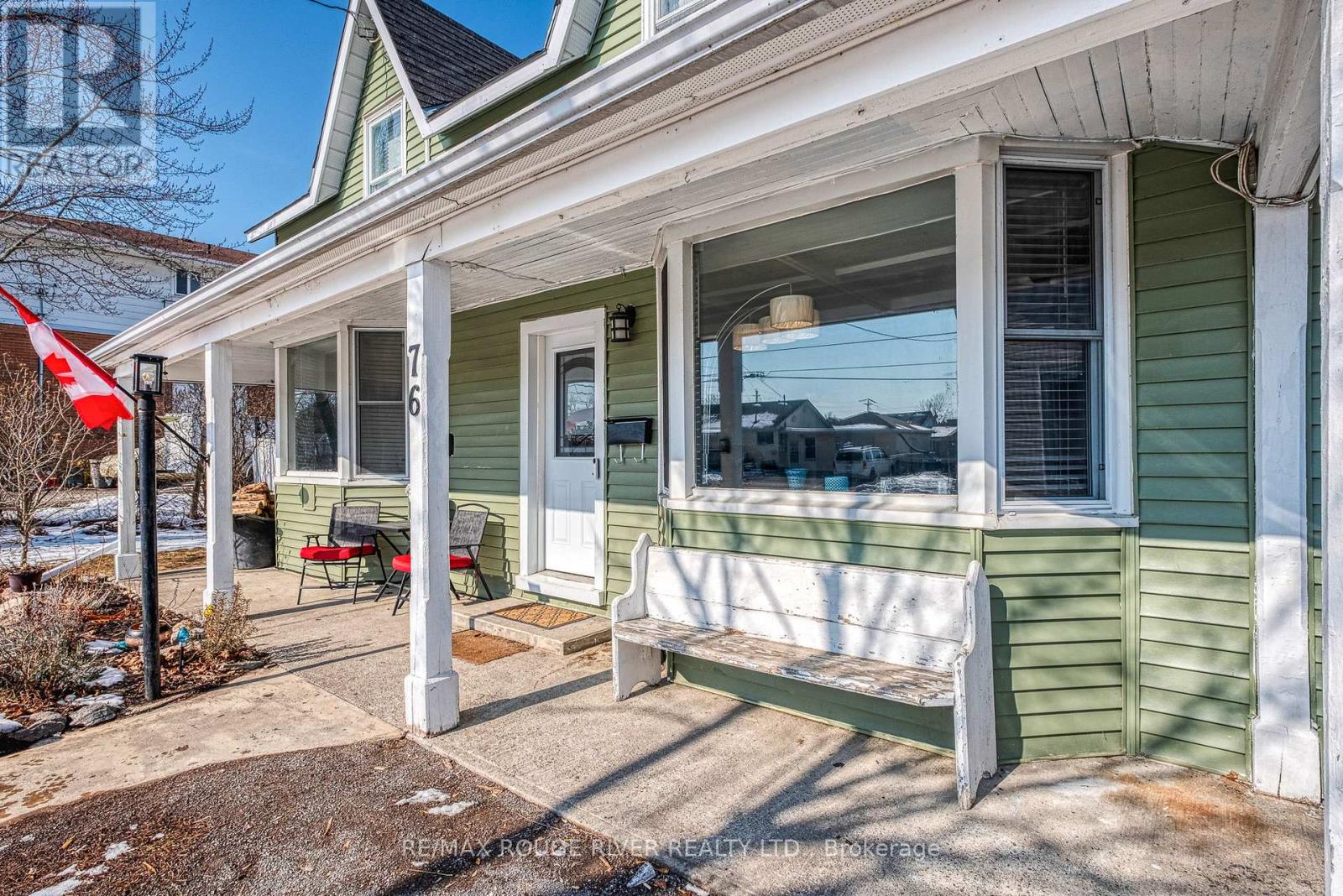 76 Princess Street, Quinte West (Trenton Ward), Ontario  K8V 1T4 - Photo 2 - X12809828