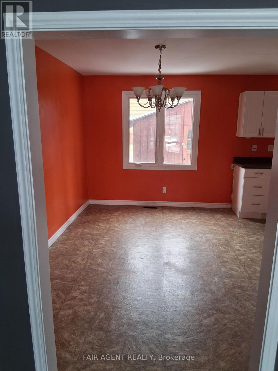 1502 Beckworth Avenue, London East, Ontario  N5V 2K7 - Photo 7 - X12809832