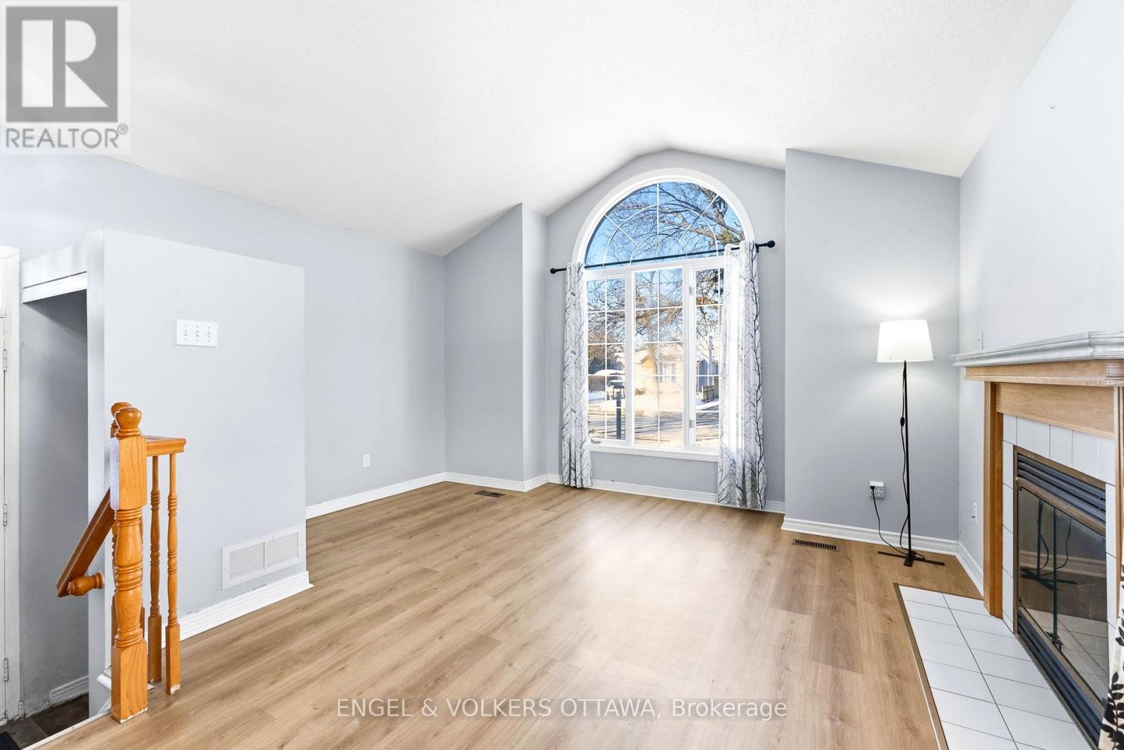 18 Steeple Chase Drive, Ottawa, Ontario  K2M 2K1 - Photo 5 - X12809830