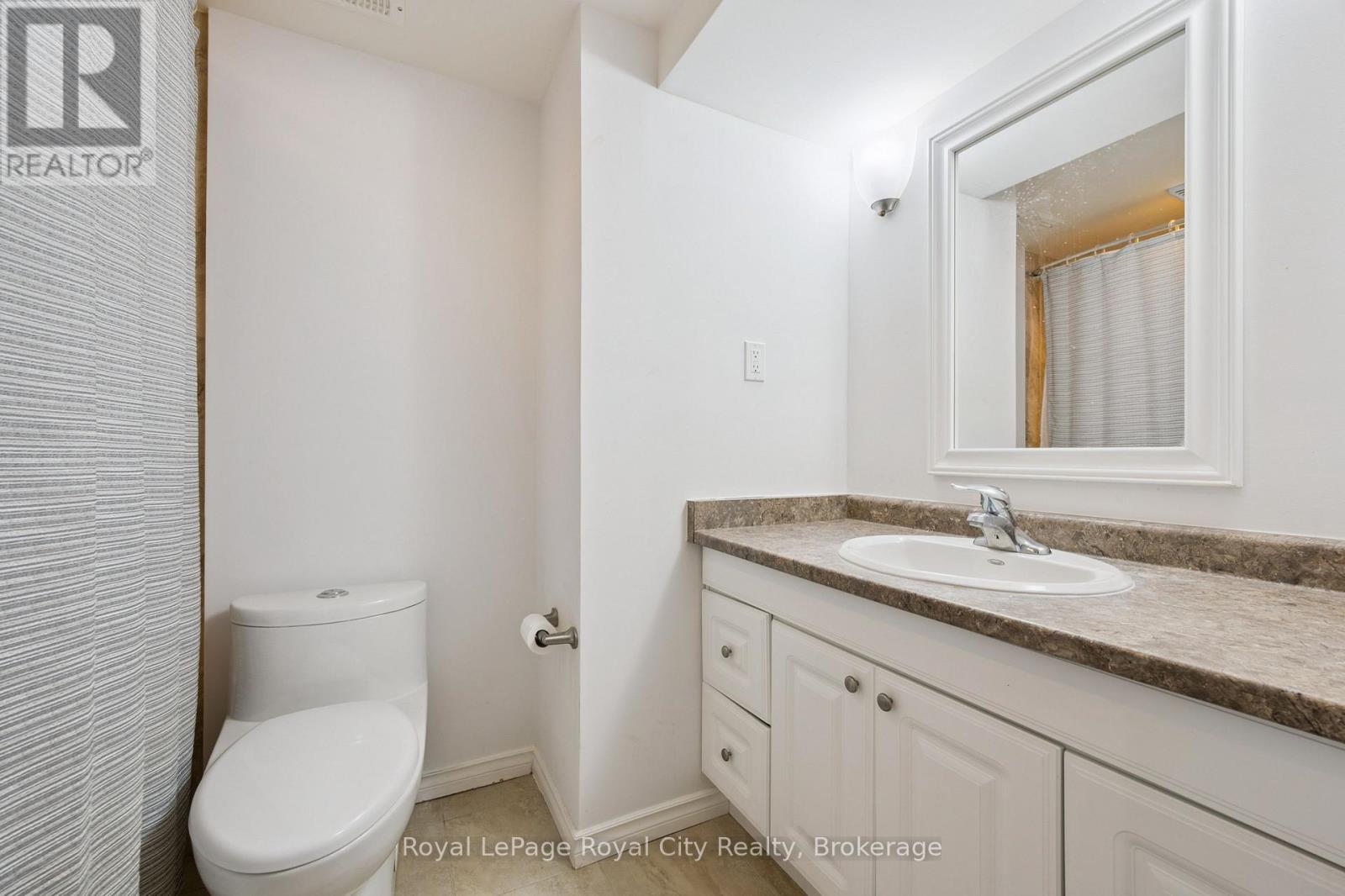 77 Laughland Lane, Guelph (Pineridge/westminster Woods), Ontario  N1L 0C6 - Photo 17 - X12809840