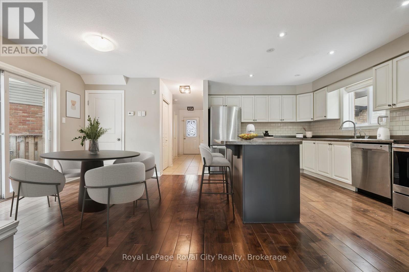 77 Laughland Lane, Guelph (Pineridge/westminster Woods), Ontario  N1L 0C6 - Photo 2 - X12809840