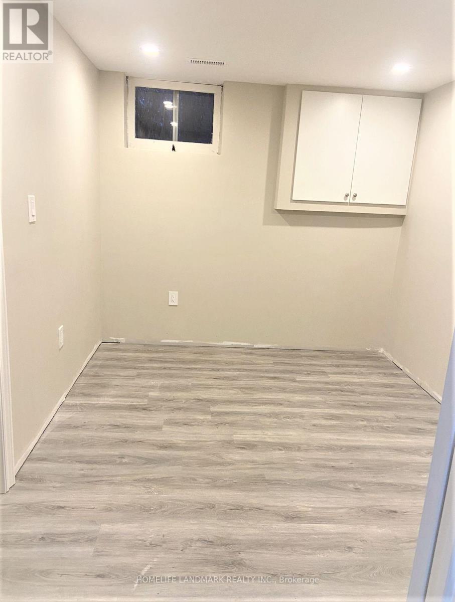 #bsmt - 7 Mango Drive, Toronto, Ontario  M2K 2E9 - Photo 8 - C12809838