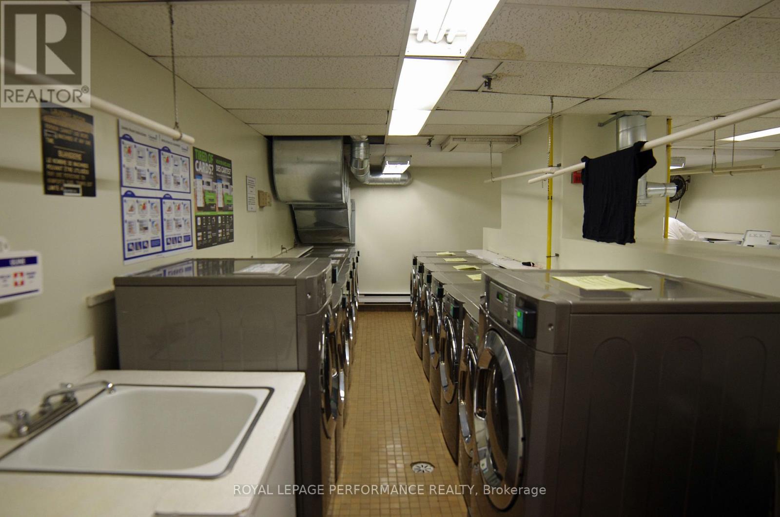 309 - 665 Bathgate Drive, Ottawa, Ontario  K1K 3Y4 - Photo 33 - X12796400