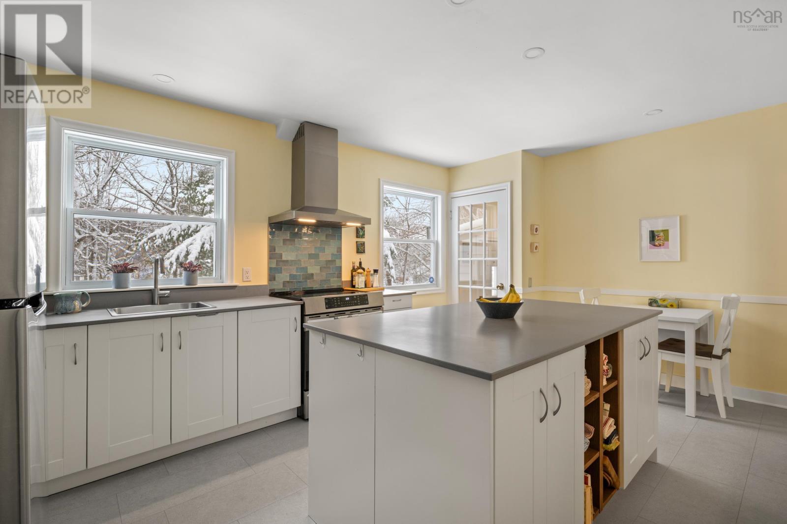 15 Crestview Drive, Halifax, Nova Scotia  B3P 1G1 - Photo 14 - 202602787