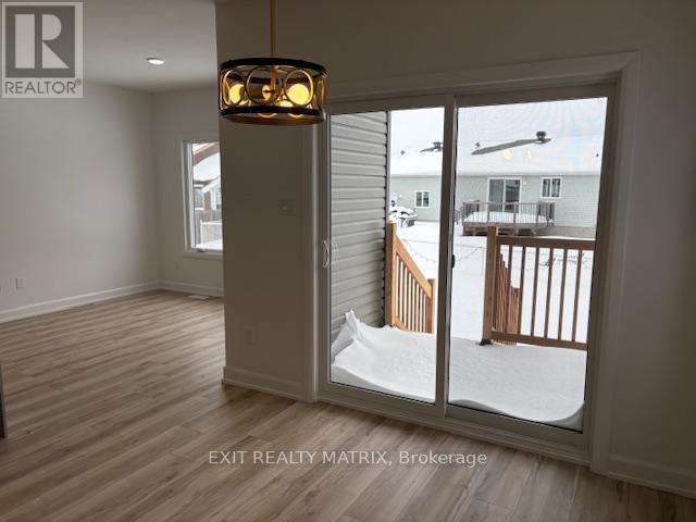 148 Elizabeth Drive, North Dundas, Ontario  K0C 1H0 - Photo 5 - X12802450