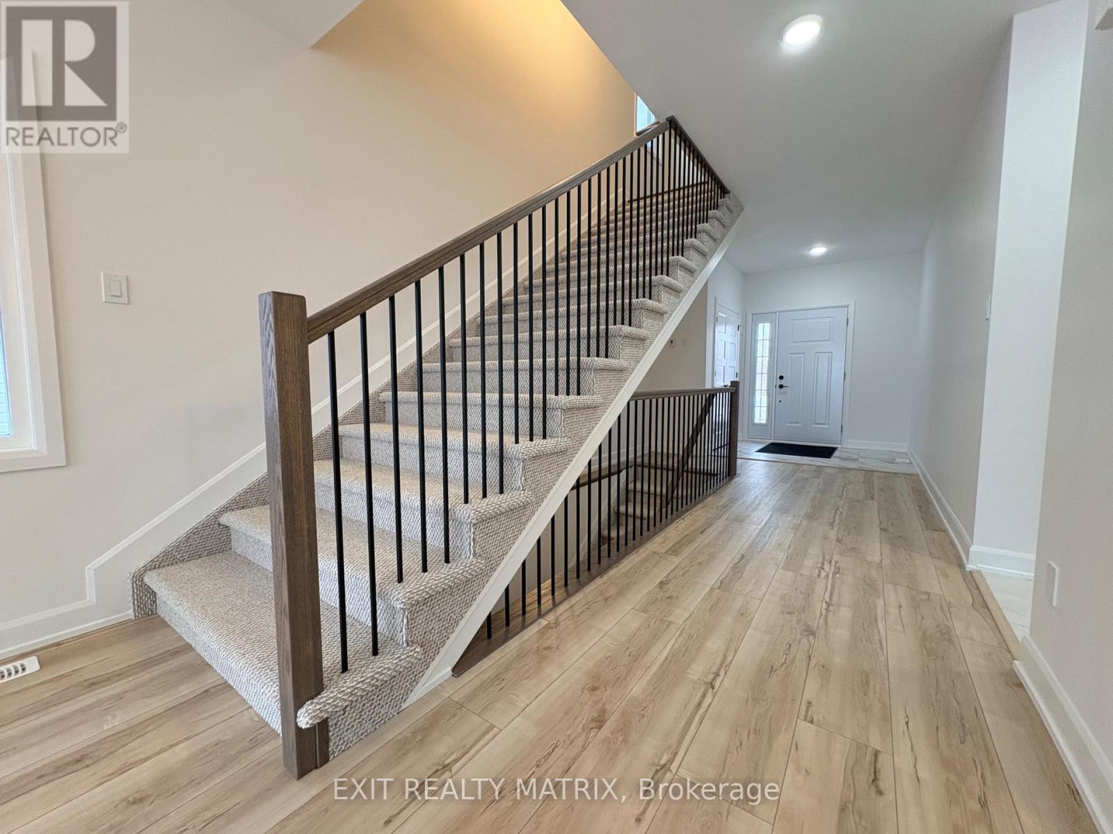 148 Elizabeth Drive, North Dundas, Ontario  K0C 1H0 - Photo 8 - X12802450