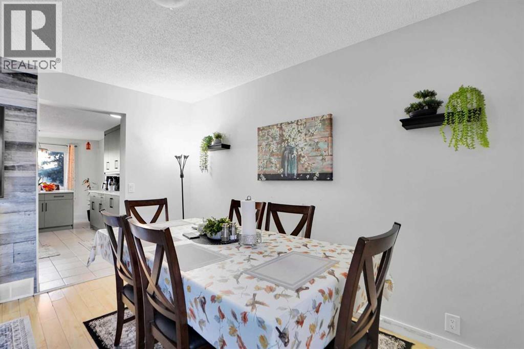 88 Abingdon Crescent Ne, Calgary, Alberta  T2A 6S3 - Photo 23 - A2280257