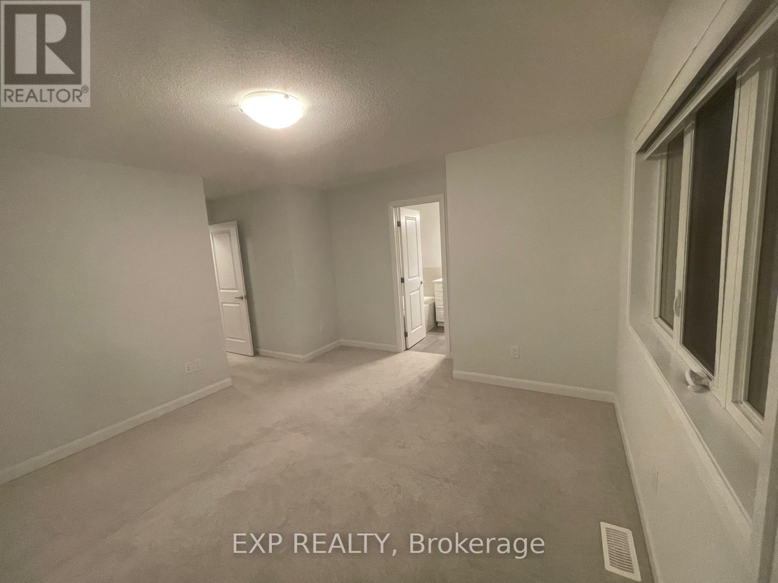 1075 Ballyhale Heights S, Ottawa, Ontario  K2J 6Y1 - Photo 18 - X12809850