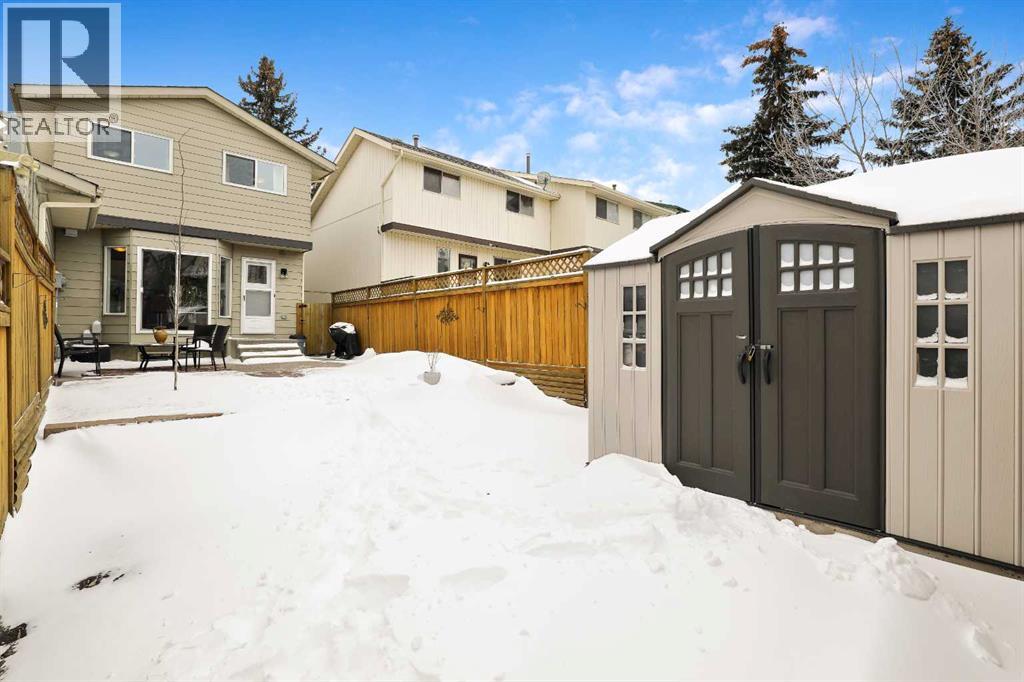 71 Strathcona Crescent Sw, Calgary, Alberta  T3H 1K9 - Photo 25 - A2287393