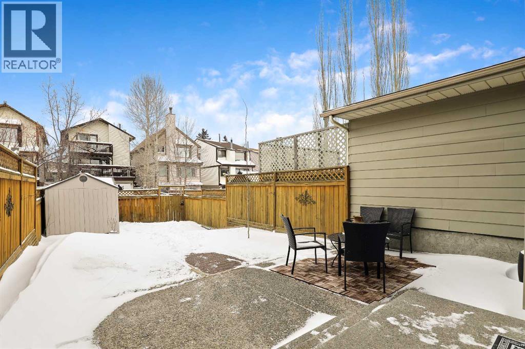 71 Strathcona Crescent Sw, Calgary, Alberta  T3H 1K9 - Photo 23 - A2287393