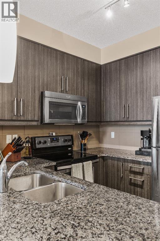 305, 402 Marquis Lane Se, Calgary, Alberta  T3M 2G7 - Photo 17 - A2286949