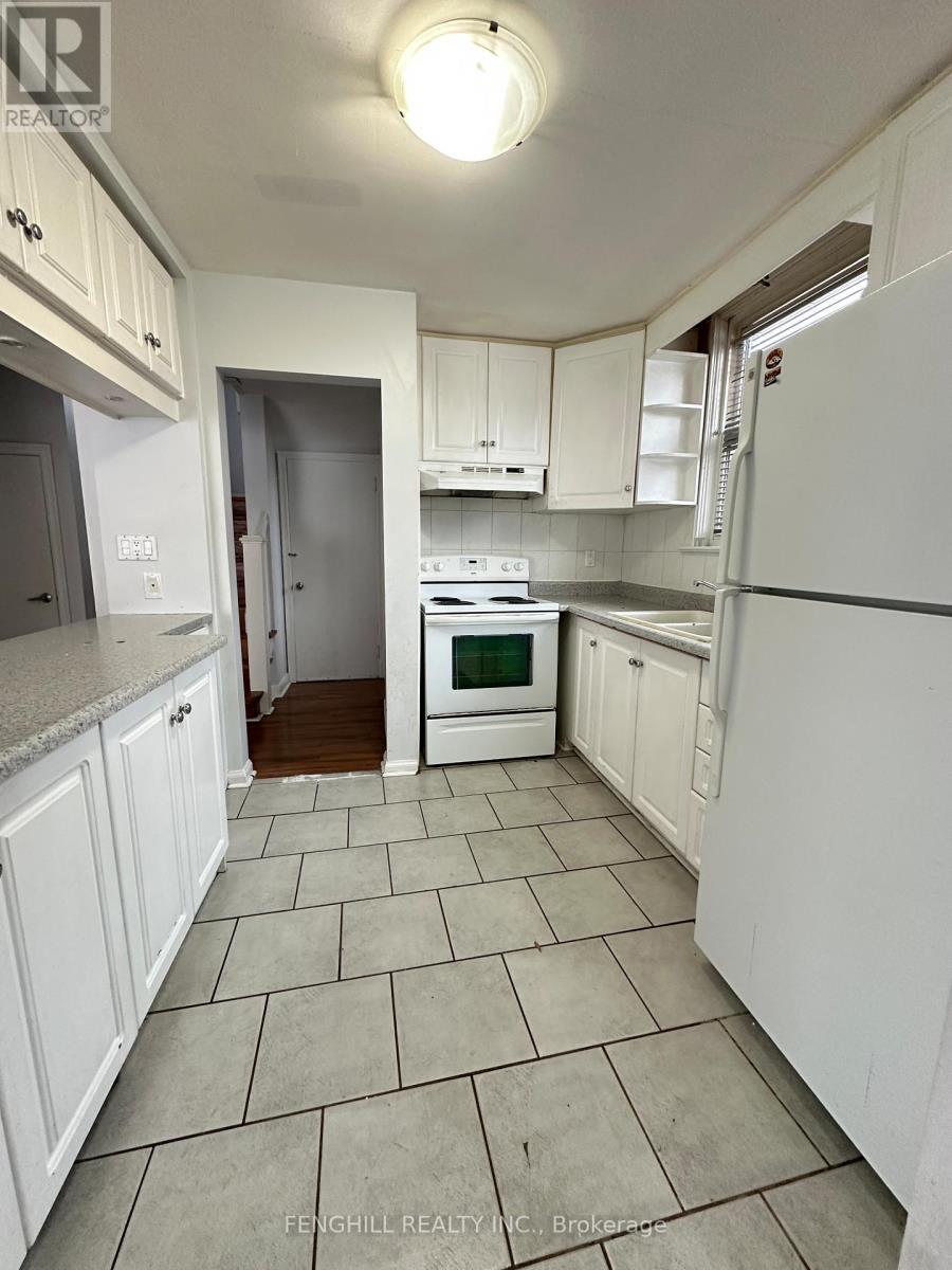 Main - 218 Finch Avenue E, Toronto, Ontario  M2N 4R9 - Photo 12 - C12809858