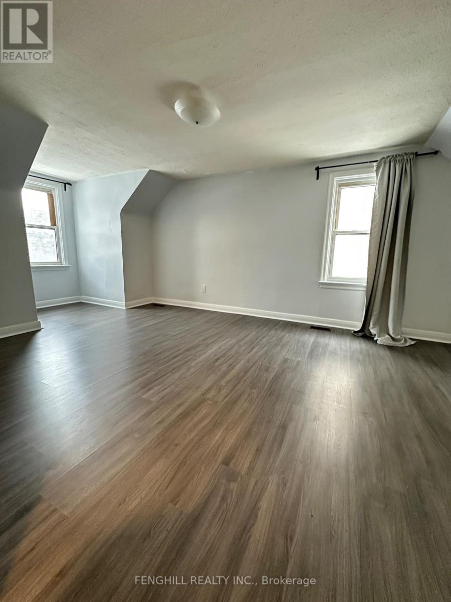 Main - 218 Finch Avenue E, Toronto, Ontario  M2N 4R9 - Photo 6 - C12809858