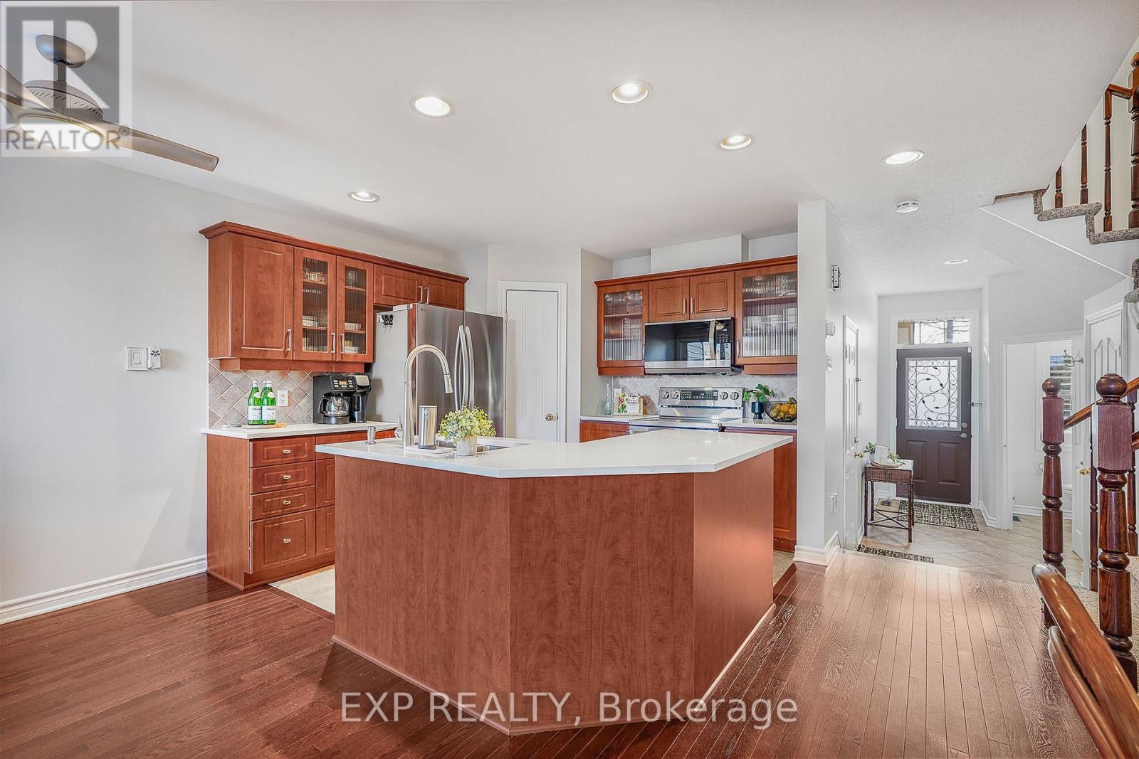 2092 Melette Crescent, Ottawa, Ontario  K4A 4X2 - Photo 7 - X12809880