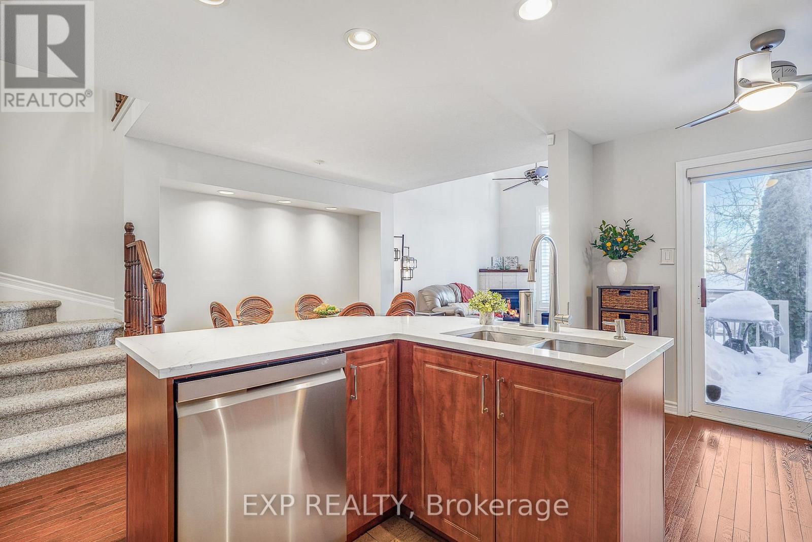 2092 Melette Crescent, Ottawa, Ontario  K4A 4X2 - Photo 9 - X12809880