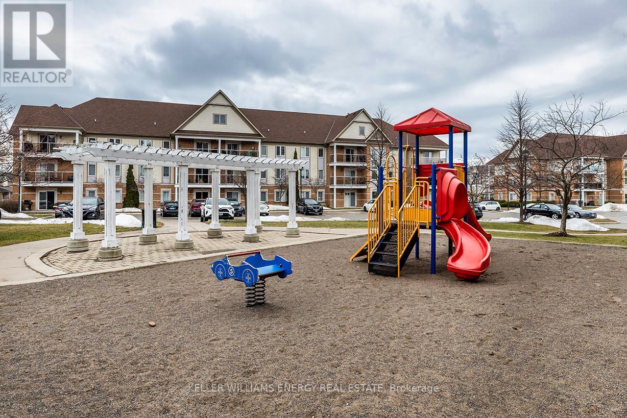 204 - 94 ASPEN SPRINGS DRIVE, Clarington, Ontario