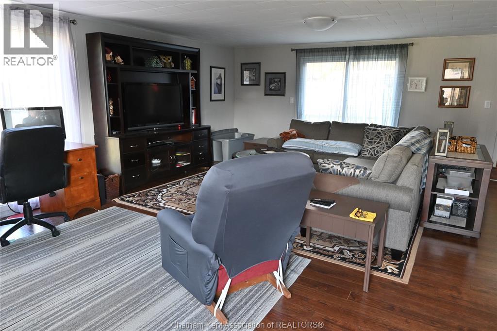 2 Freda Street, Ridgetown, Ontario  N0P 2C0 - Photo 2 - 26002201