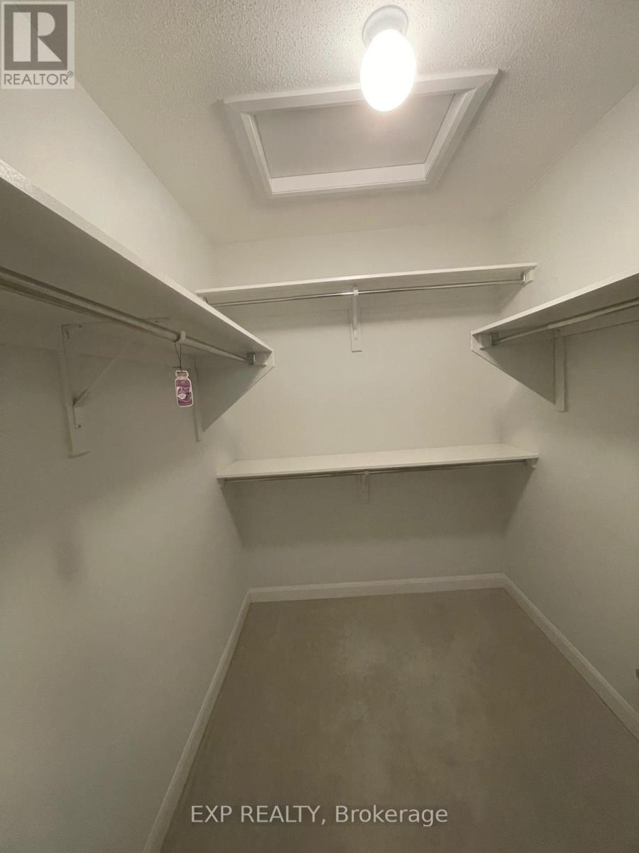 1075 Ballyhale Heights, Ottawa, Ontario  K2J 6Y1 - Photo 22 - X12809878