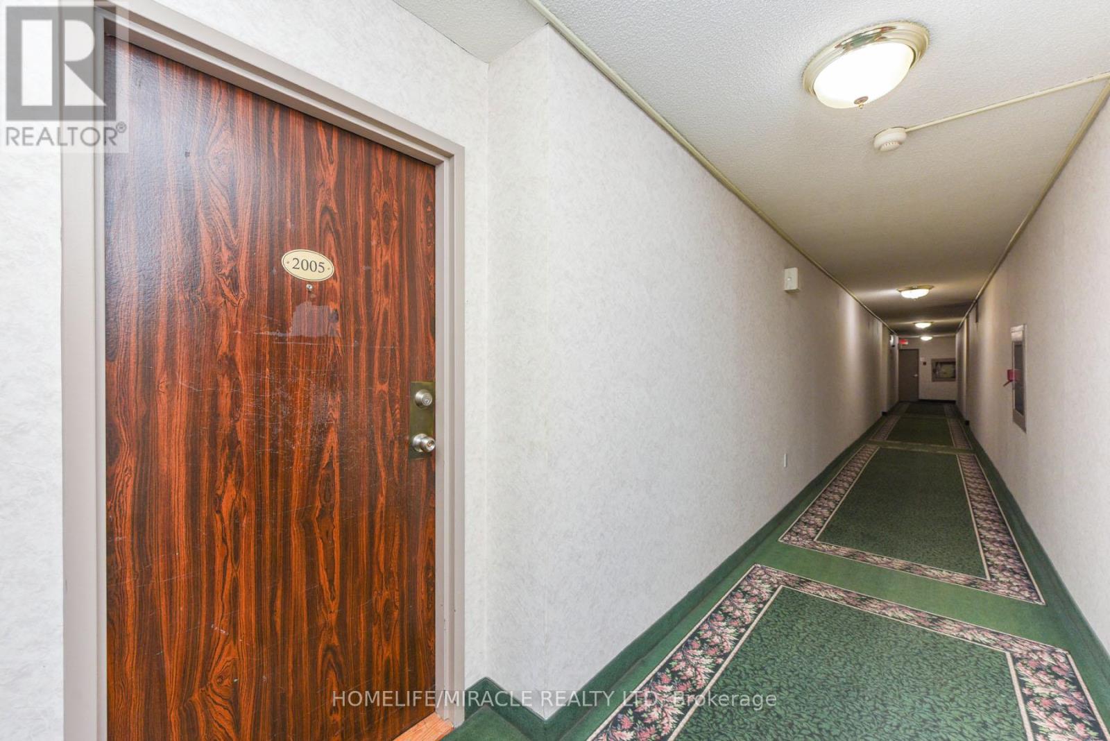 2005 - 18 Knightsbridge Road, Brampton, Ontario  L6T 3X5 - Photo 40 - W12809506