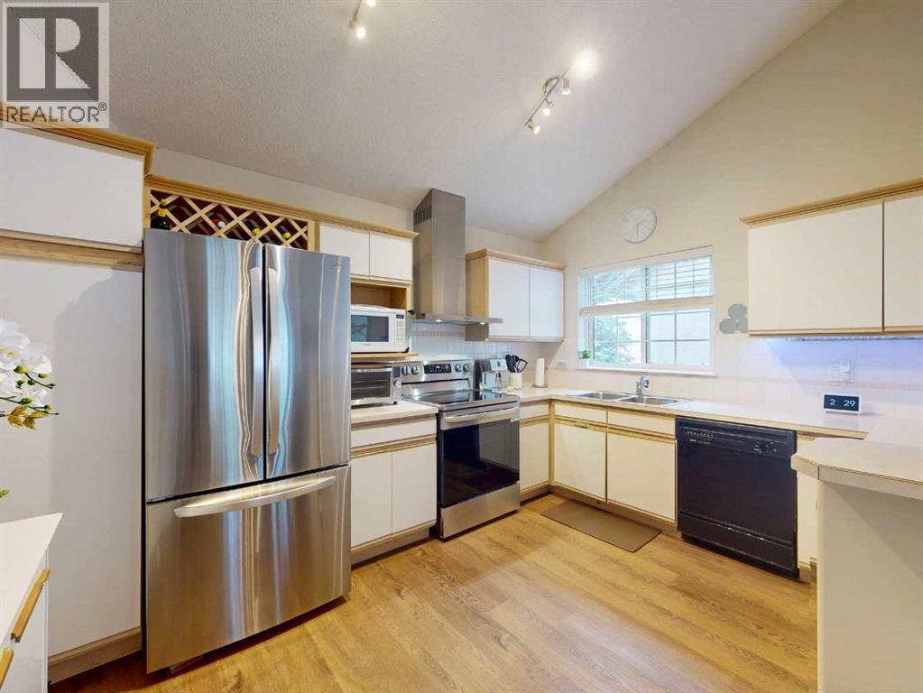 207, 1997 Sirocco Drive Sw, Calgary, Alberta  T3H 3E6 - Photo 23 - A2287691