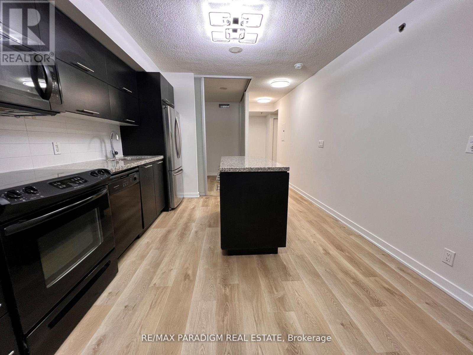 416 - 21 Nelson Street, Toronto (University), Ontario  M5V 1T8 - Photo 6 - C12809882