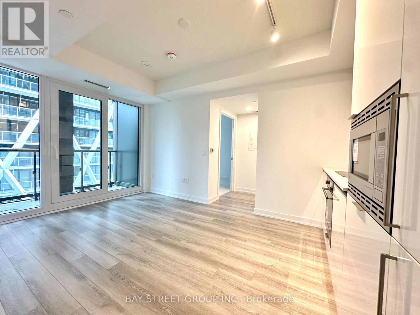 2006 - 238 Simcoe Street, Toronto, Ontario  M5T 3B9 - Photo 11 - C12809884