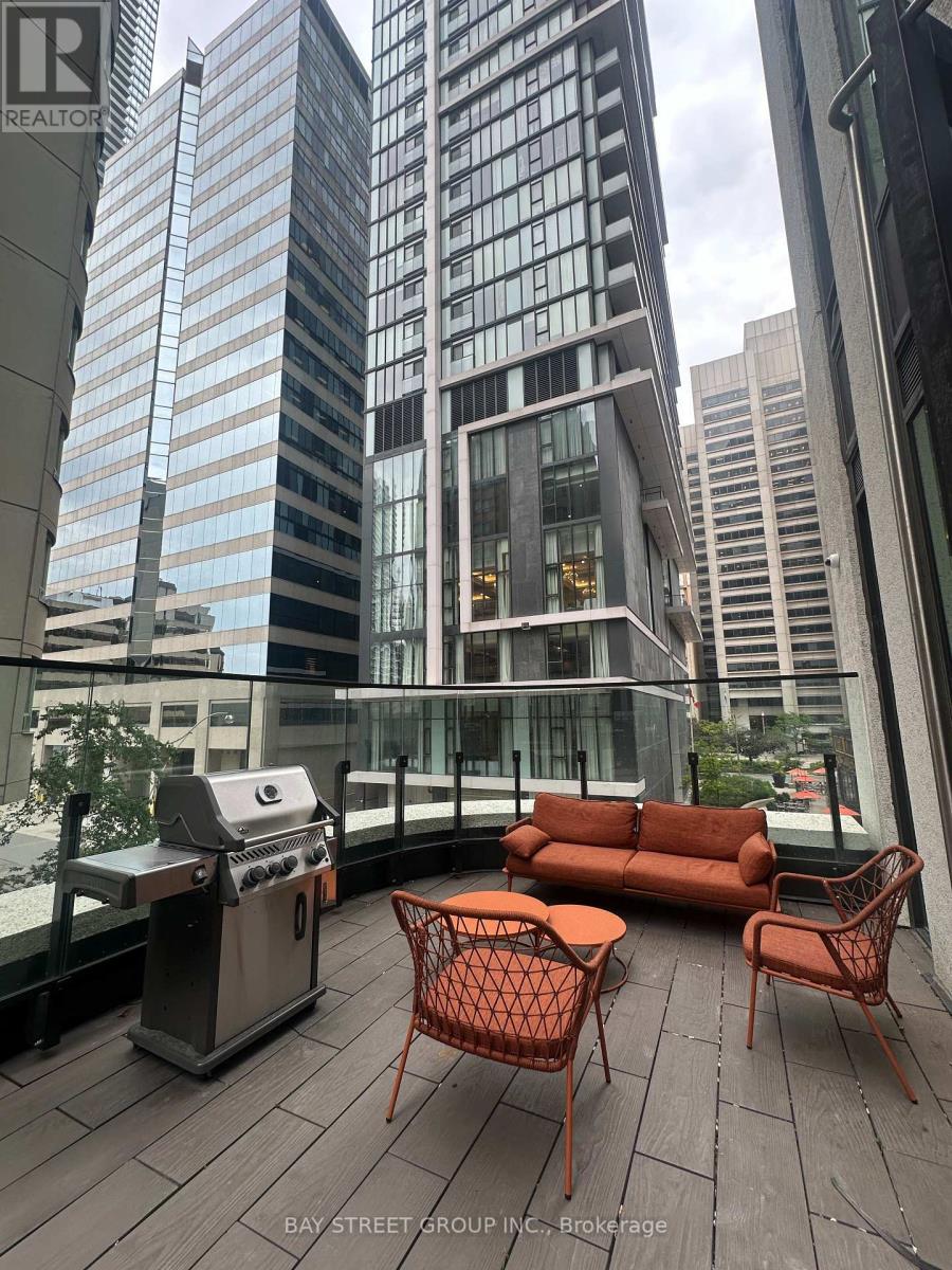 2006 - 238 Simcoe Street, Toronto, Ontario  M5T 3B9 - Photo 19 - C12809884