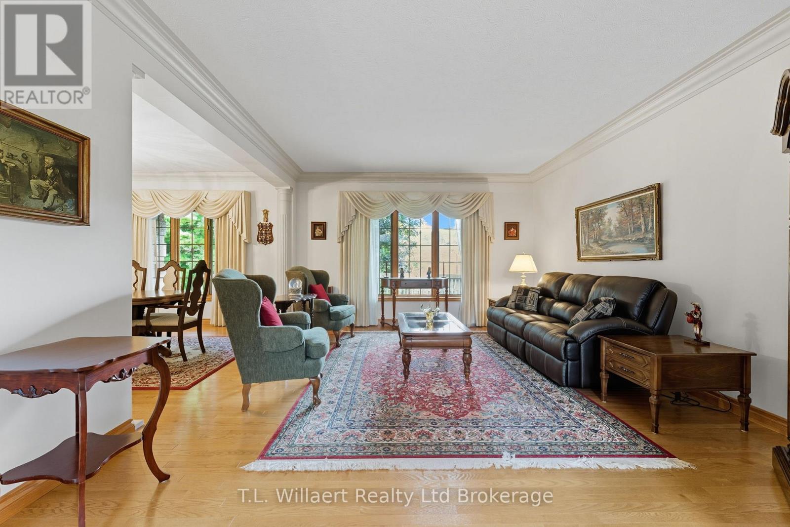 51 Demeyere Avenue, Tillsonburg, Ontario  N4G 5P8 - Photo 4 - X12426552