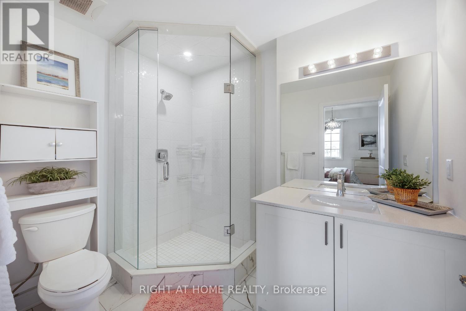 402 - 50 Lakebreeze Drive, Clarington, Ontario  L1B 0V9 - Photo 32 - E12806514