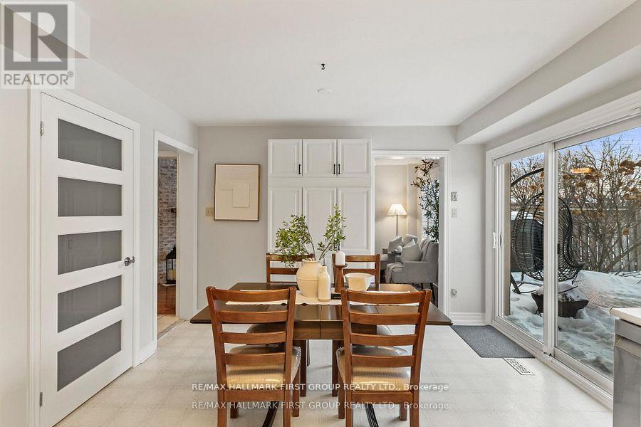 4 Winterberry Drive, Whitby, Ontario  L1R 1Z2 - Photo 9 - E12809898