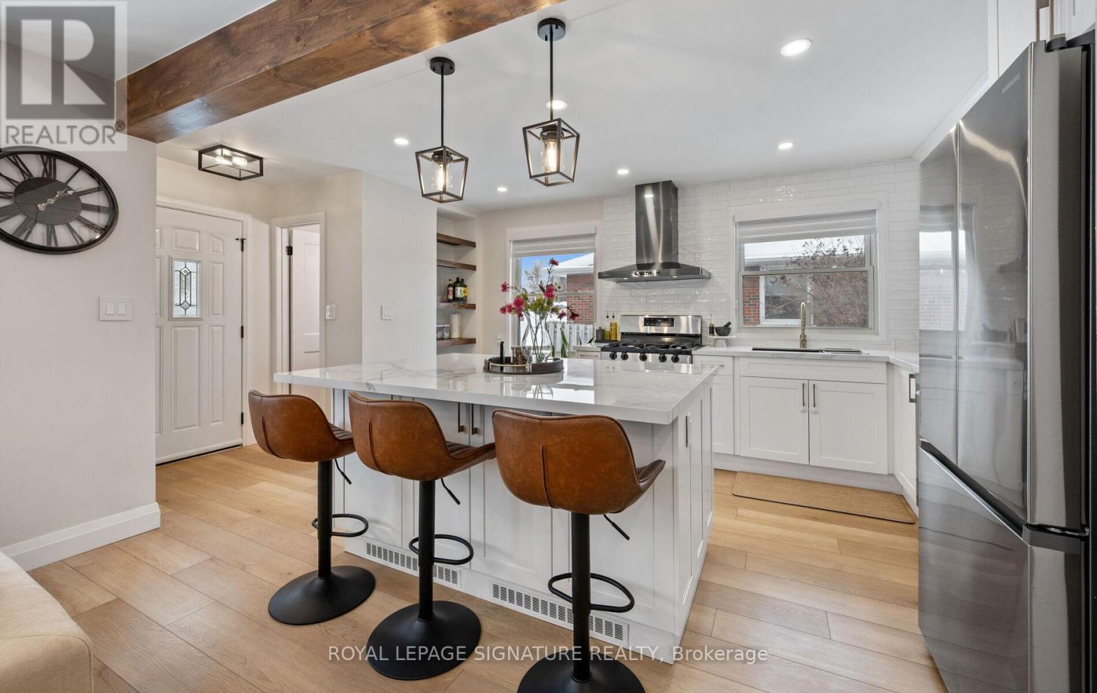 357 Rossland Road E, Oshawa, Ontario  L1G 2X2 - Photo 15 - E12809906