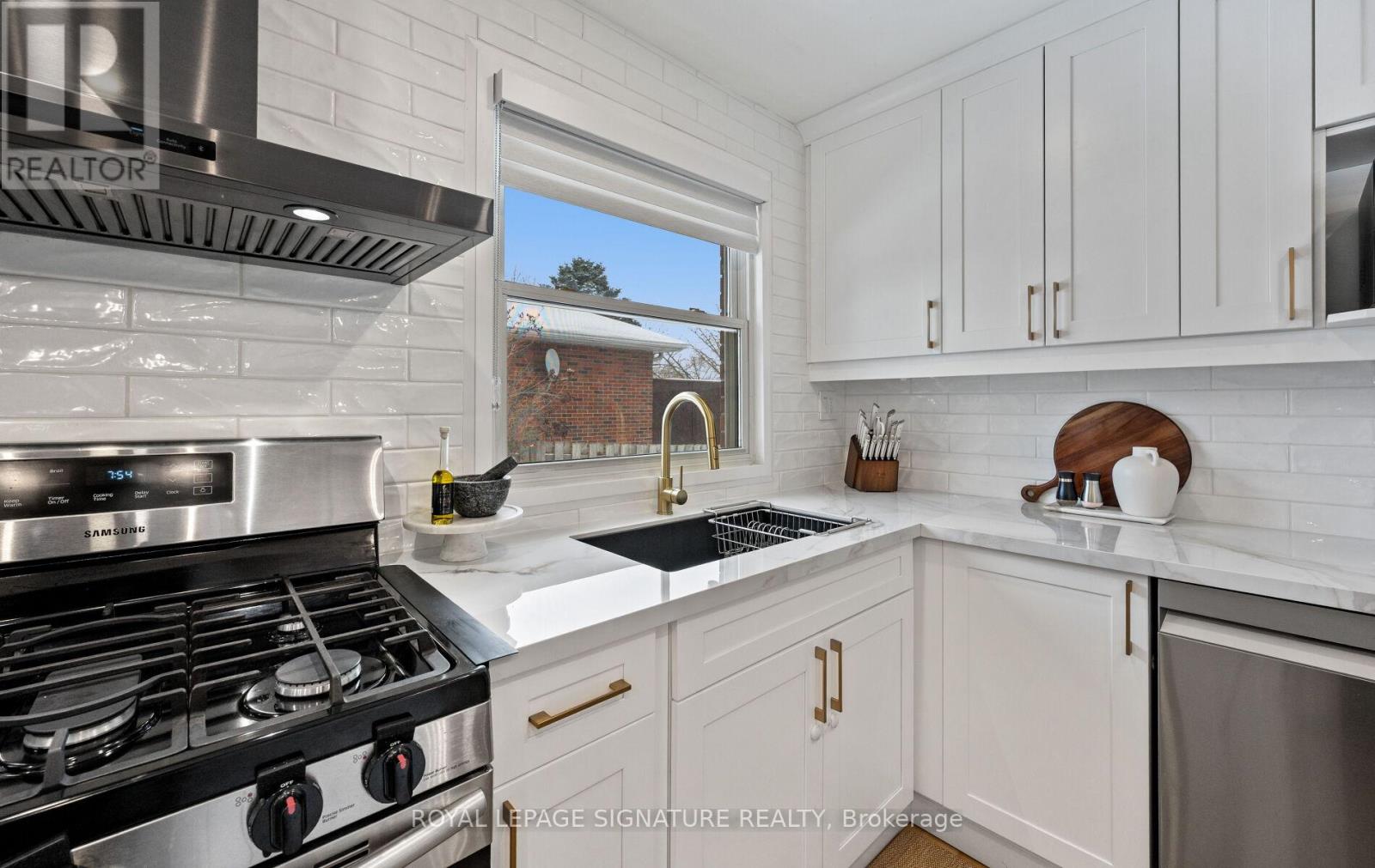 357 Rossland Road E, Oshawa, Ontario  L1G 2X2 - Photo 21 - E12809906