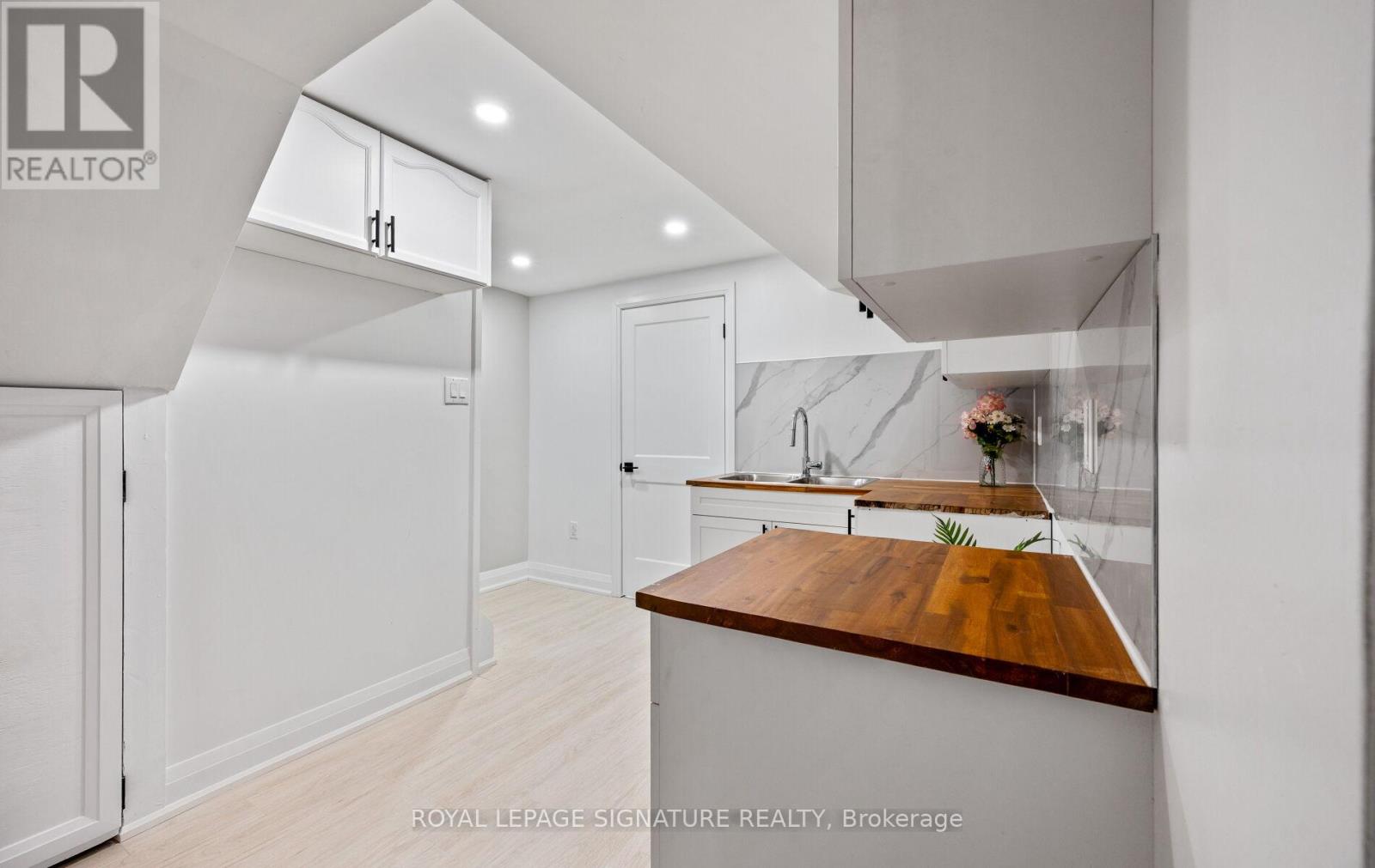 357 Rossland Road E, Oshawa, Ontario  L1G 2X2 - Photo 40 - E12809906