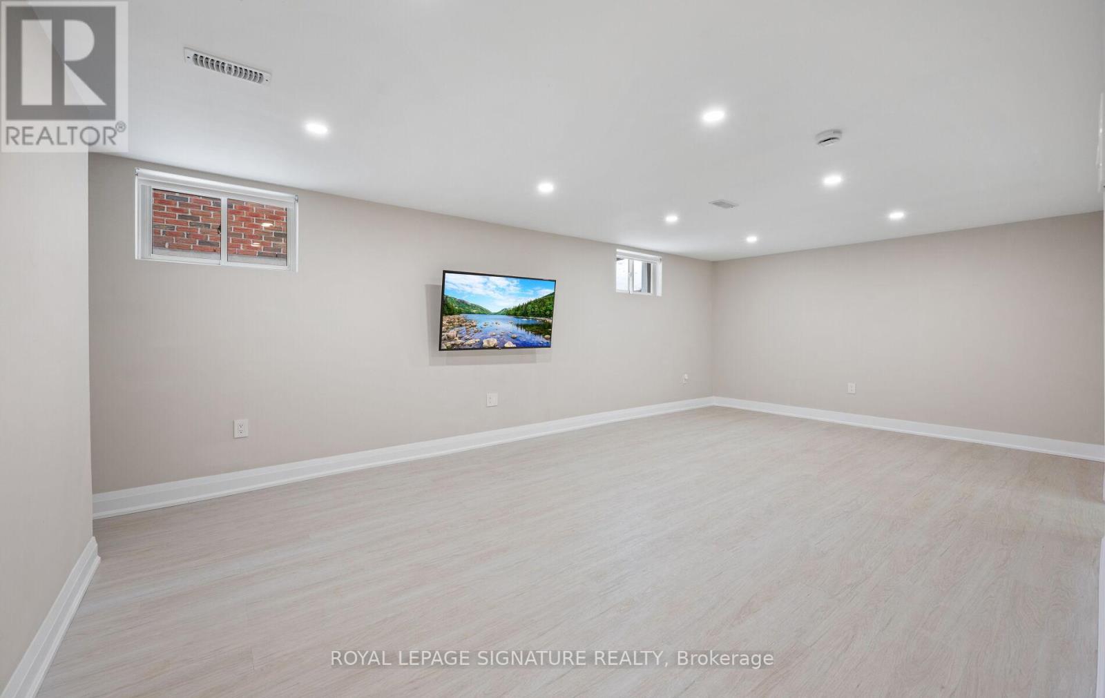 357 Rossland Road E, Oshawa, Ontario  L1G 2X2 - Photo 41 - E12809906