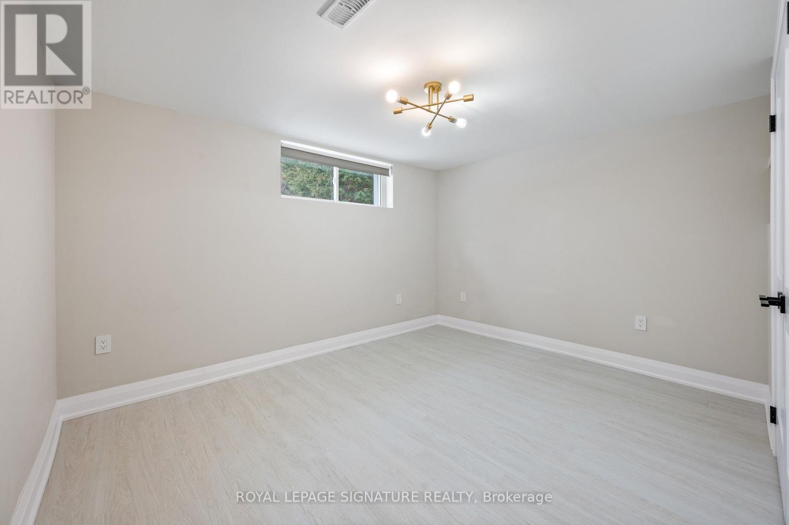 357 Rossland Road E, Oshawa, Ontario  L1G 2X2 - Photo 46 - E12809906