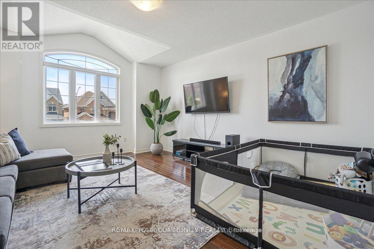 2172 Dawson Crescent, Innisfil (Alcona), Ontario  L9S 0H1 - Photo 10 - N12809908