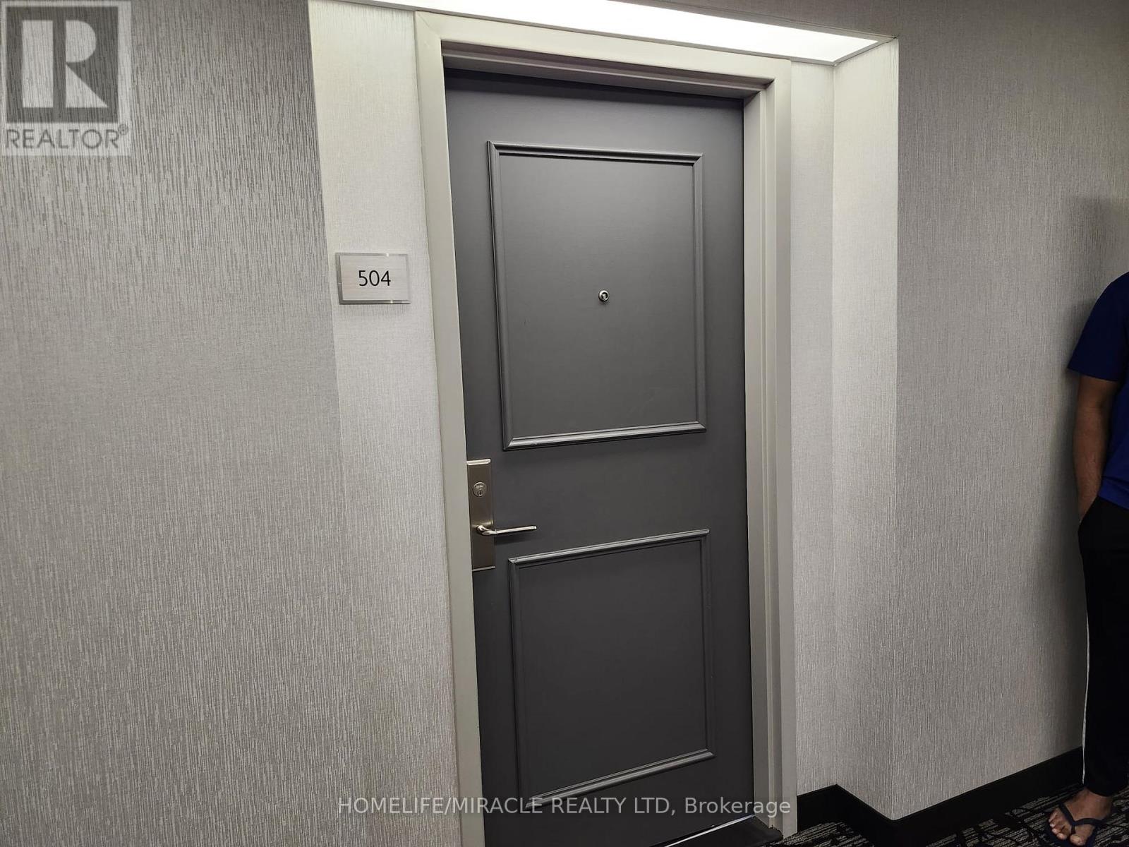 504 - 25 Fairview Road, Mississauga, Ontario  L5B 3Y8 - Photo 12 - W12809892