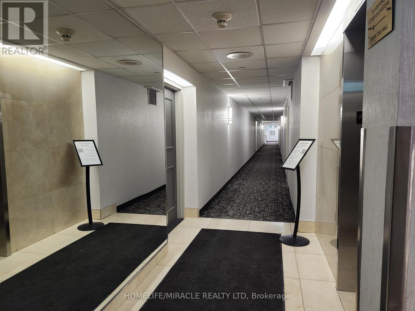 504 - 25 Fairview Road, Mississauga, Ontario  L5B 3Y8 - Photo 7 - W12809892