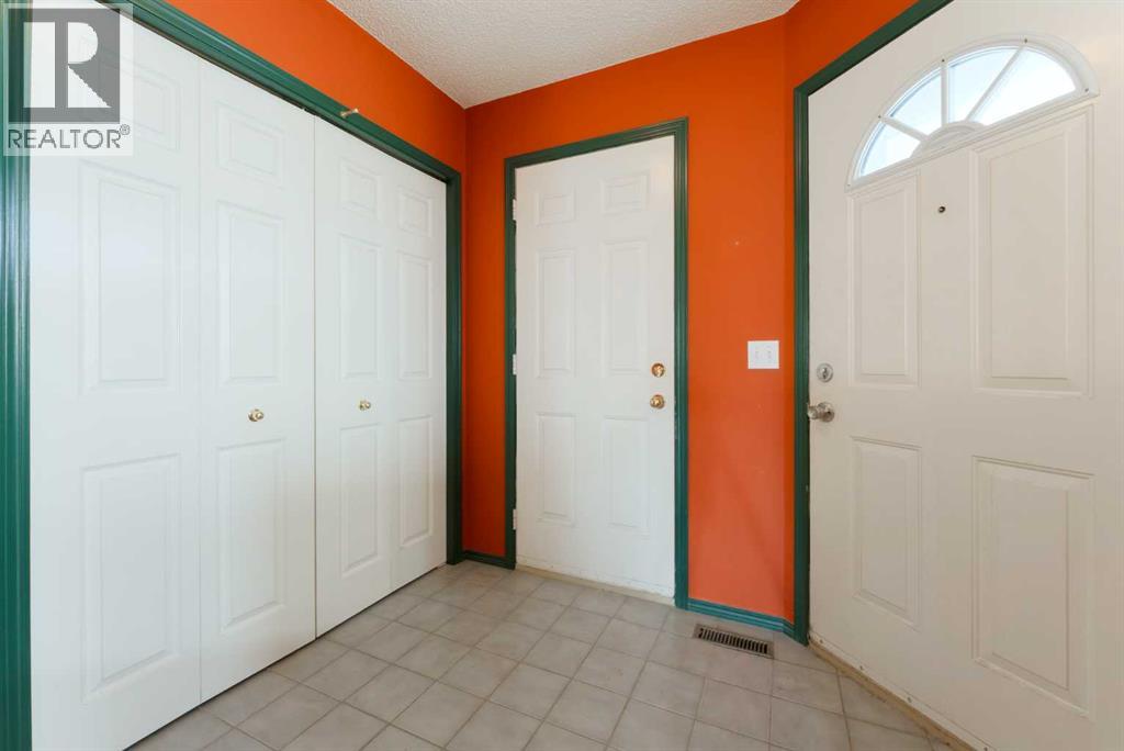 507 Citadel Terrace Nw, Calgary, Alberta  T3G 3X3 - Photo 16 - A2283431