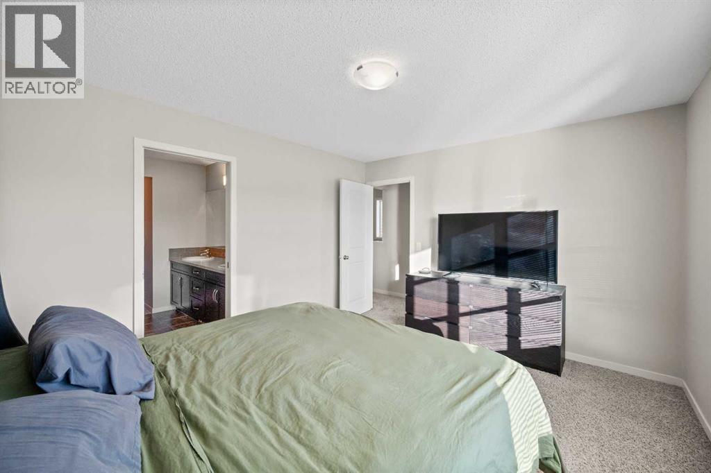 112 Copperpond Park, Calgary, Alberta  T2Z 1k1 - Photo 12 - A2285528