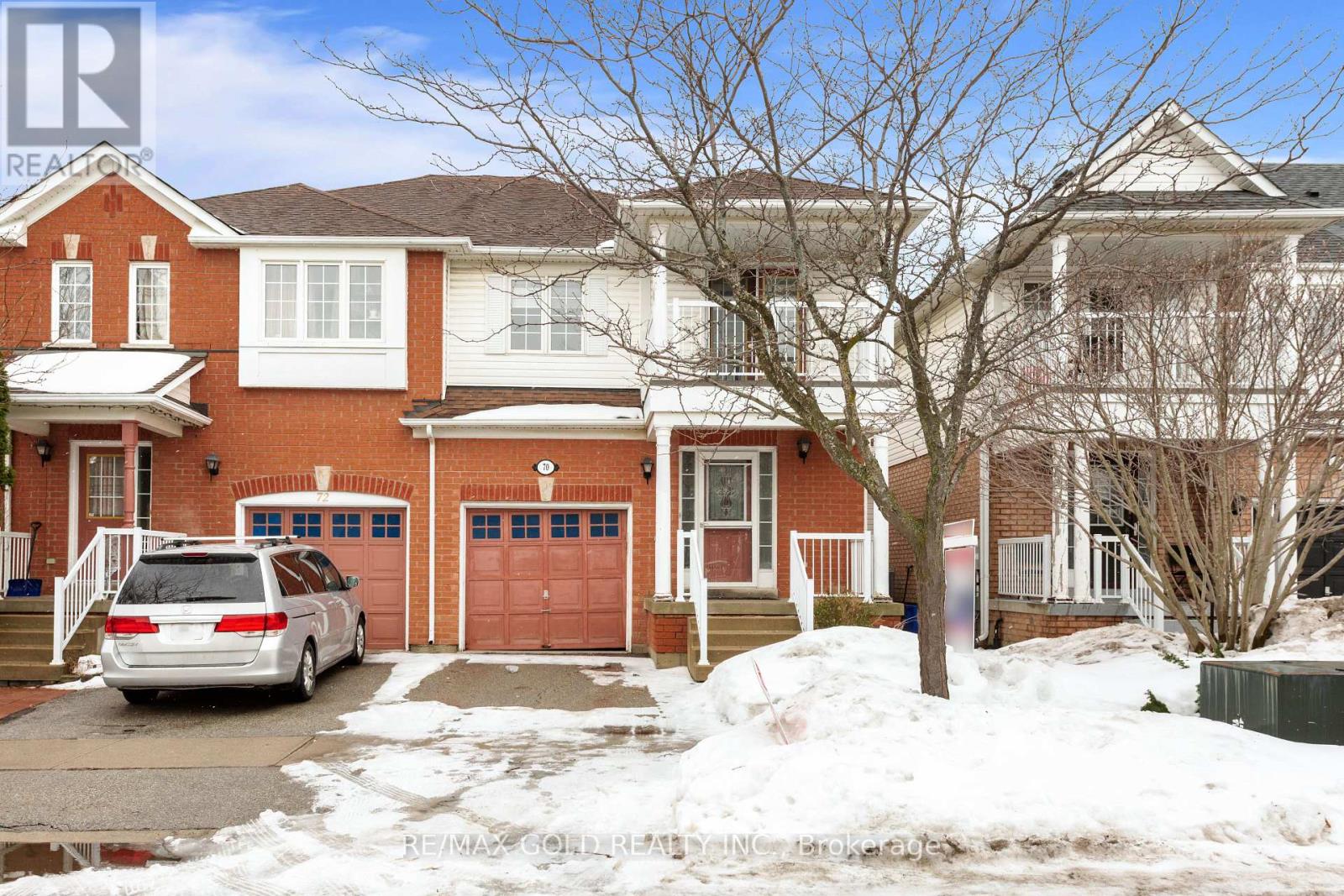 70 Livingston Road, Milton, Ontario  L9T 6B6 - Photo 2 - W12808800