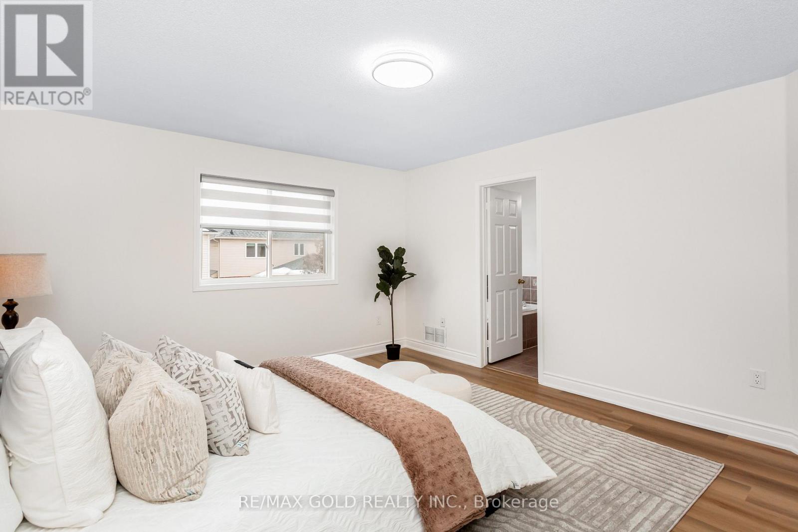 70 Livingston Road, Milton, Ontario  L9T 6B6 - Photo 28 - W12808800