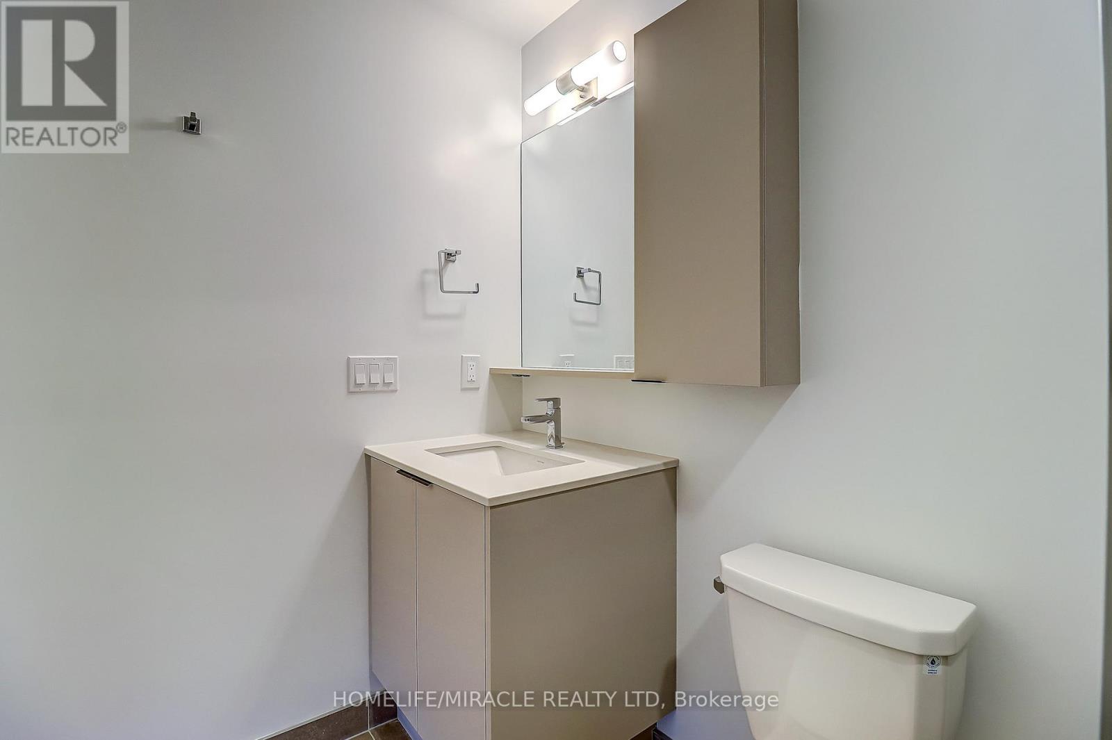 903 - 2088 James Street, Burlington, Ontario  L7R 0H2 - Photo 17 - W12809214