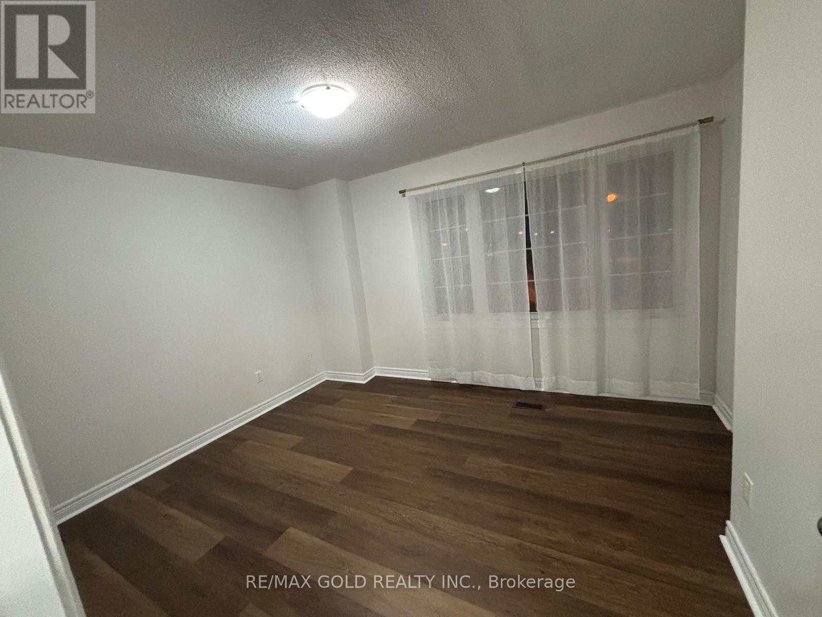 88 Lightcatcher Circle, Brampton, Ontario  L6P 3P4 - Photo 14 - W12809238