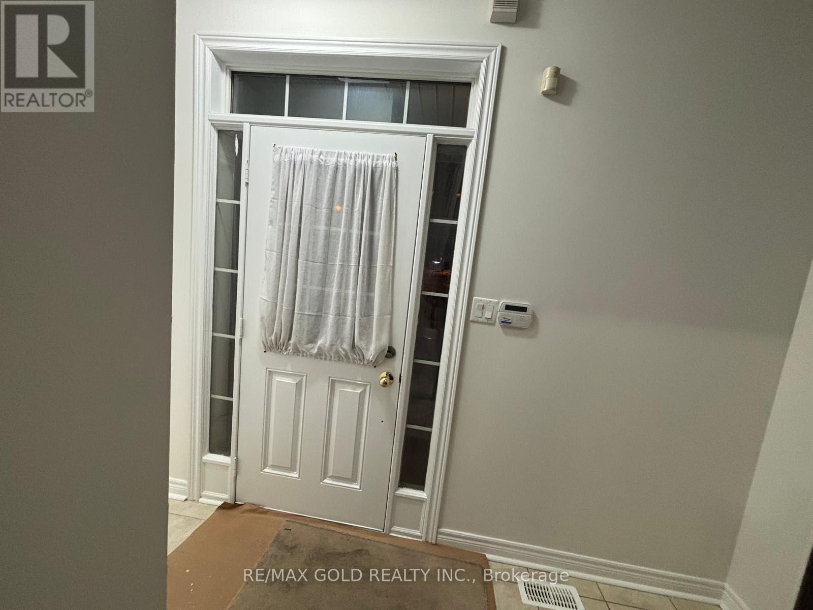 88 Lightcatcher Circle, Brampton, Ontario  L6P 3P4 - Photo 13 - W12809238